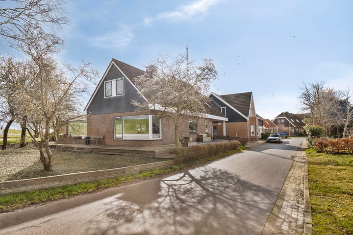 Badhuisweg 15