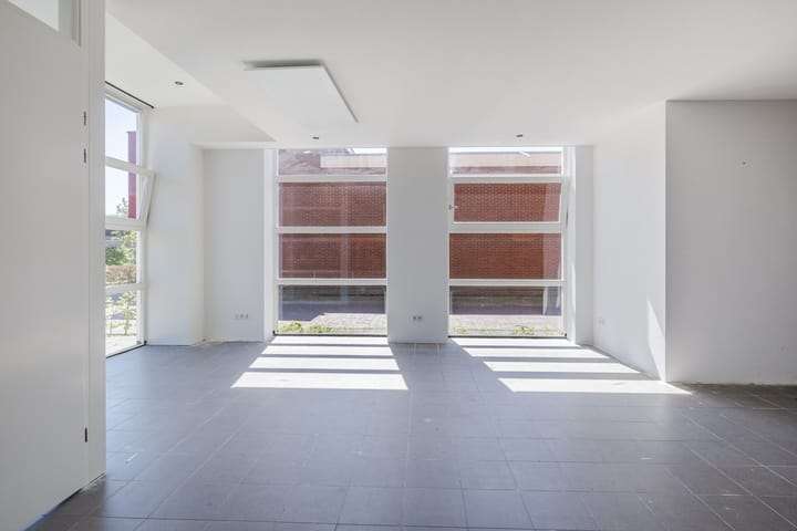 Photo 7 of Kruisstraat 2-F