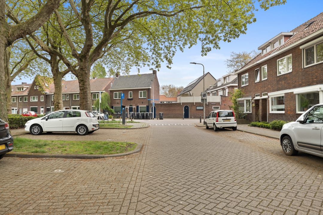 Photo 47 of Stuivesantplein 7