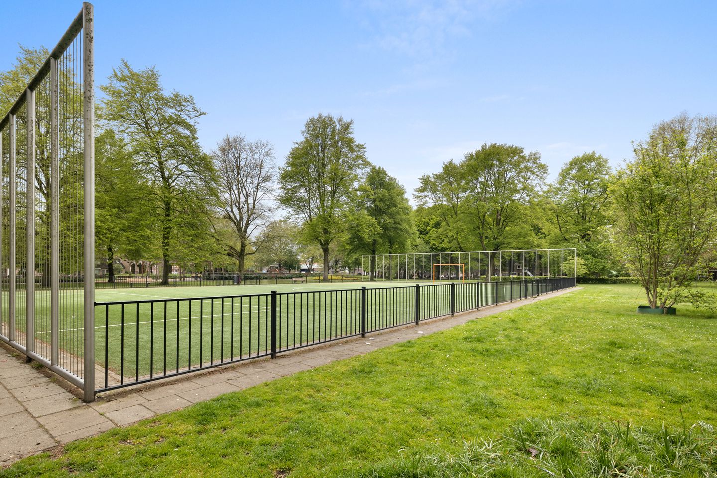 Photo 49 of Stuivesantplein 7