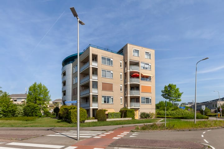 Foto 23 van Tsjaikovskistraat 66