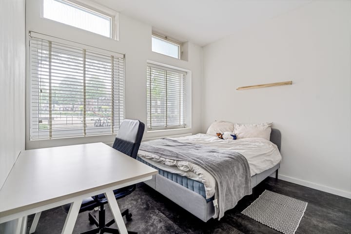 Foto 9 van Volksplein 13