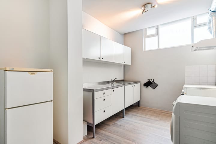 Foto 12 van Volksplein 13