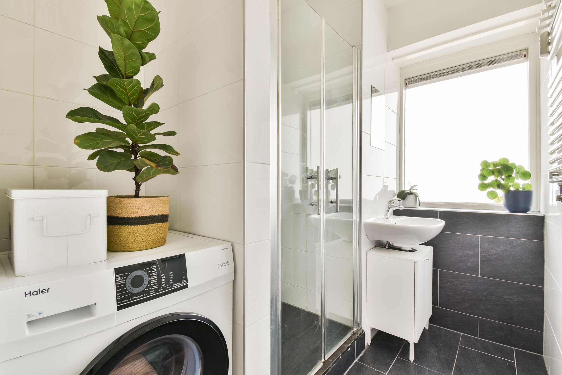 Foto 24 van Burgemeester Hogguerstraat 897