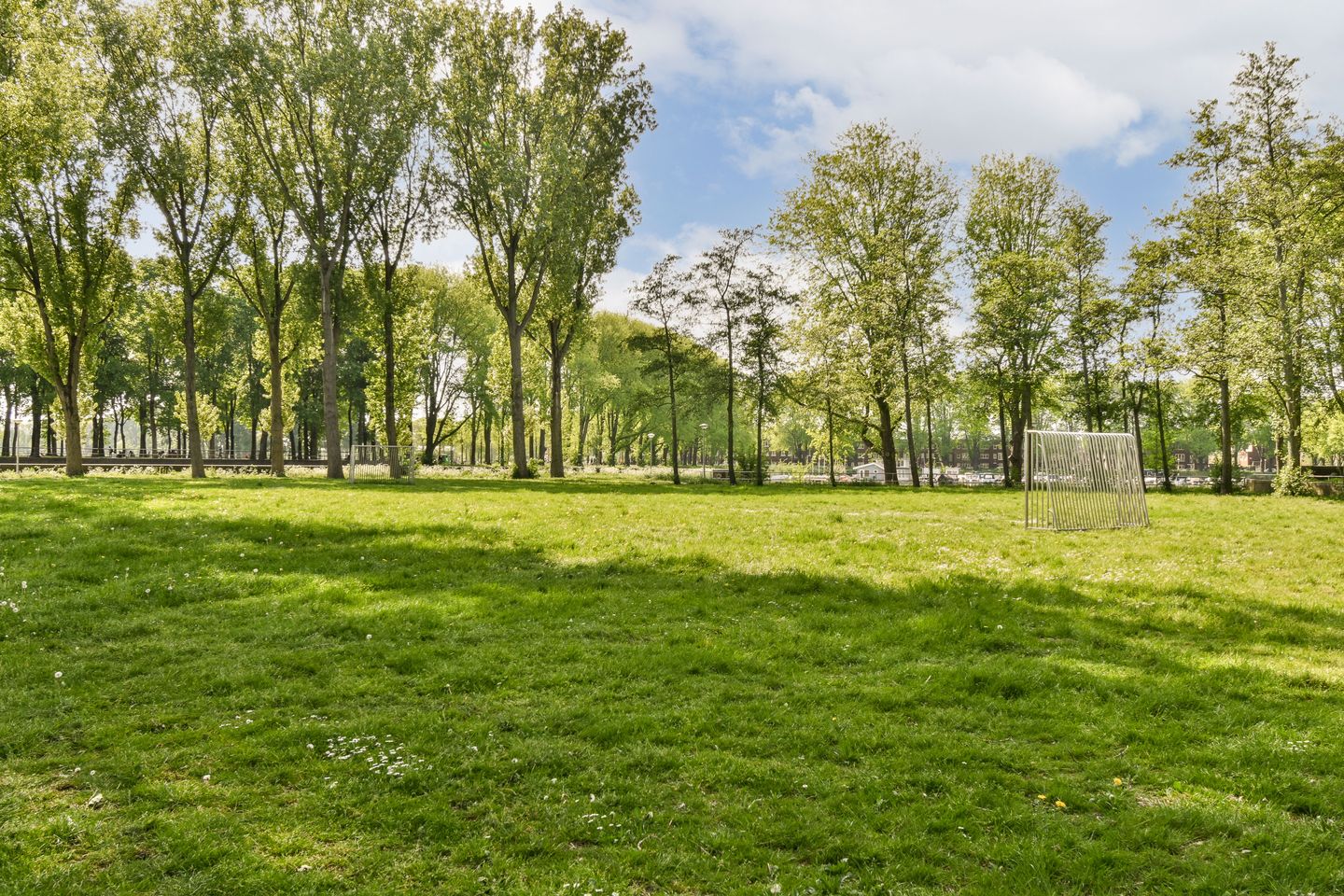 Foto 29 van Burgemeester Hogguerstraat 897