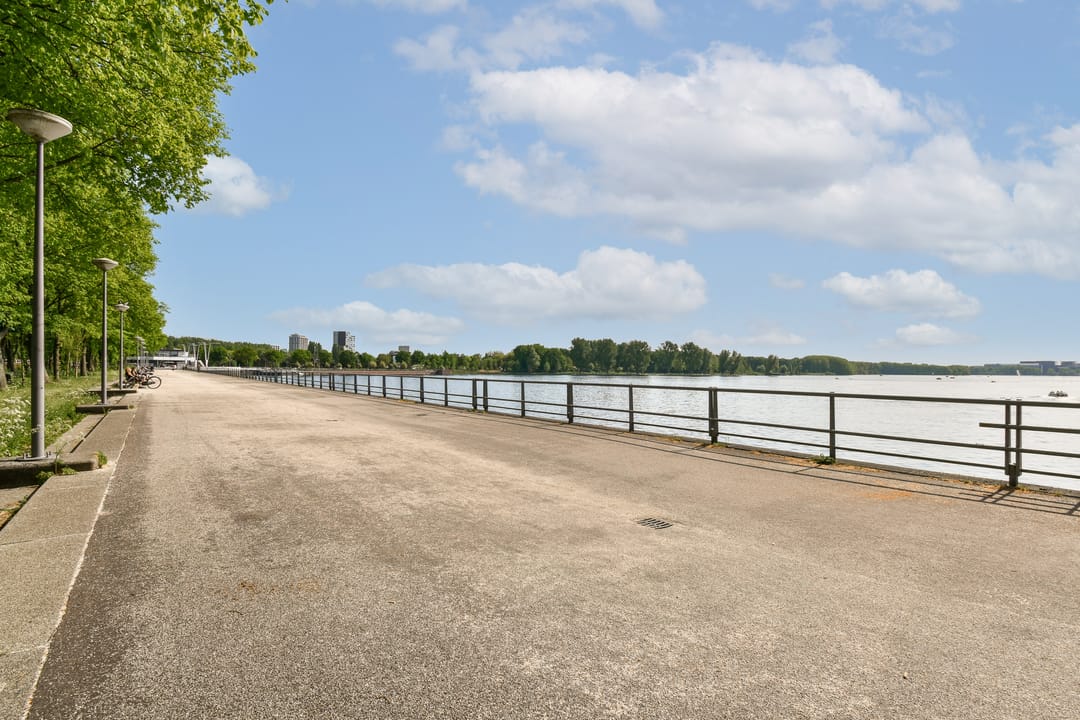 Foto 31 van Burgemeester Hogguerstraat 897