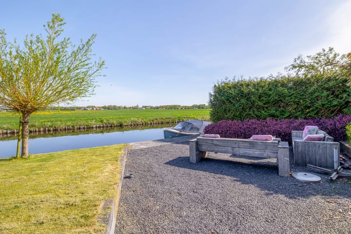 Photo 37 of Beurtskipper 15