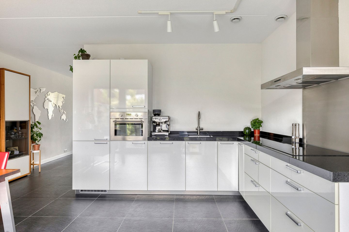 Foto 10 van Vlasakker 32