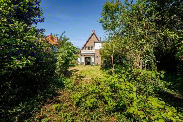 Foto 3 van van Irhovenlaan 5