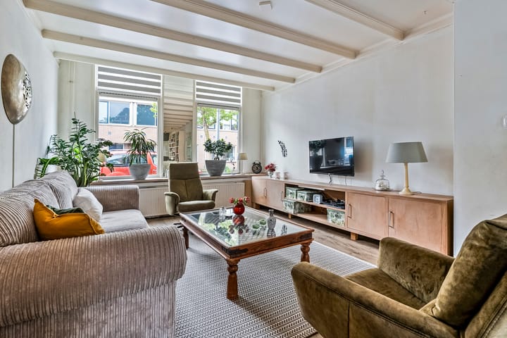 Foto 5 van Emmastraat 49