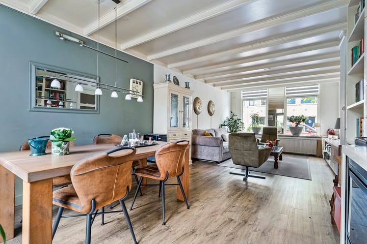 Foto 8 van Emmastraat 49