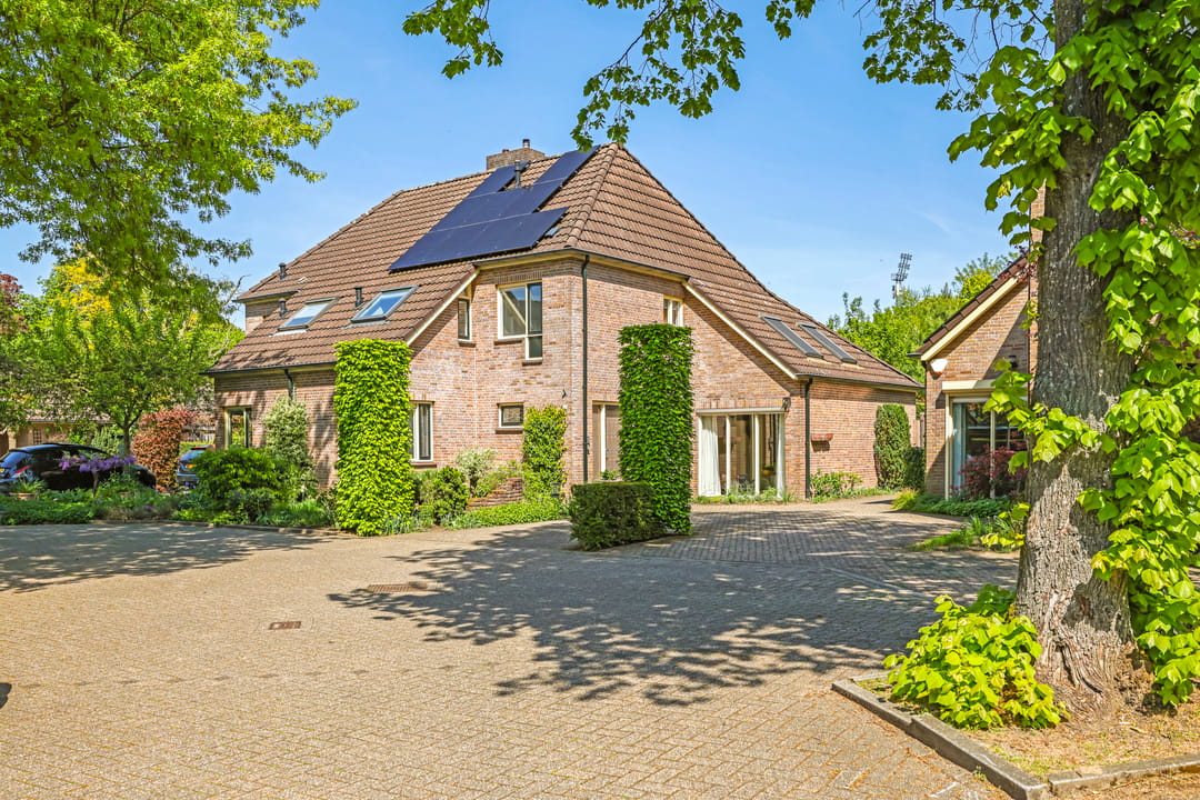 Photo 1 of Meidoornlaan 11