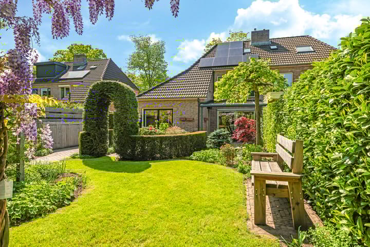 Foto 2 van Meidoornlaan 11