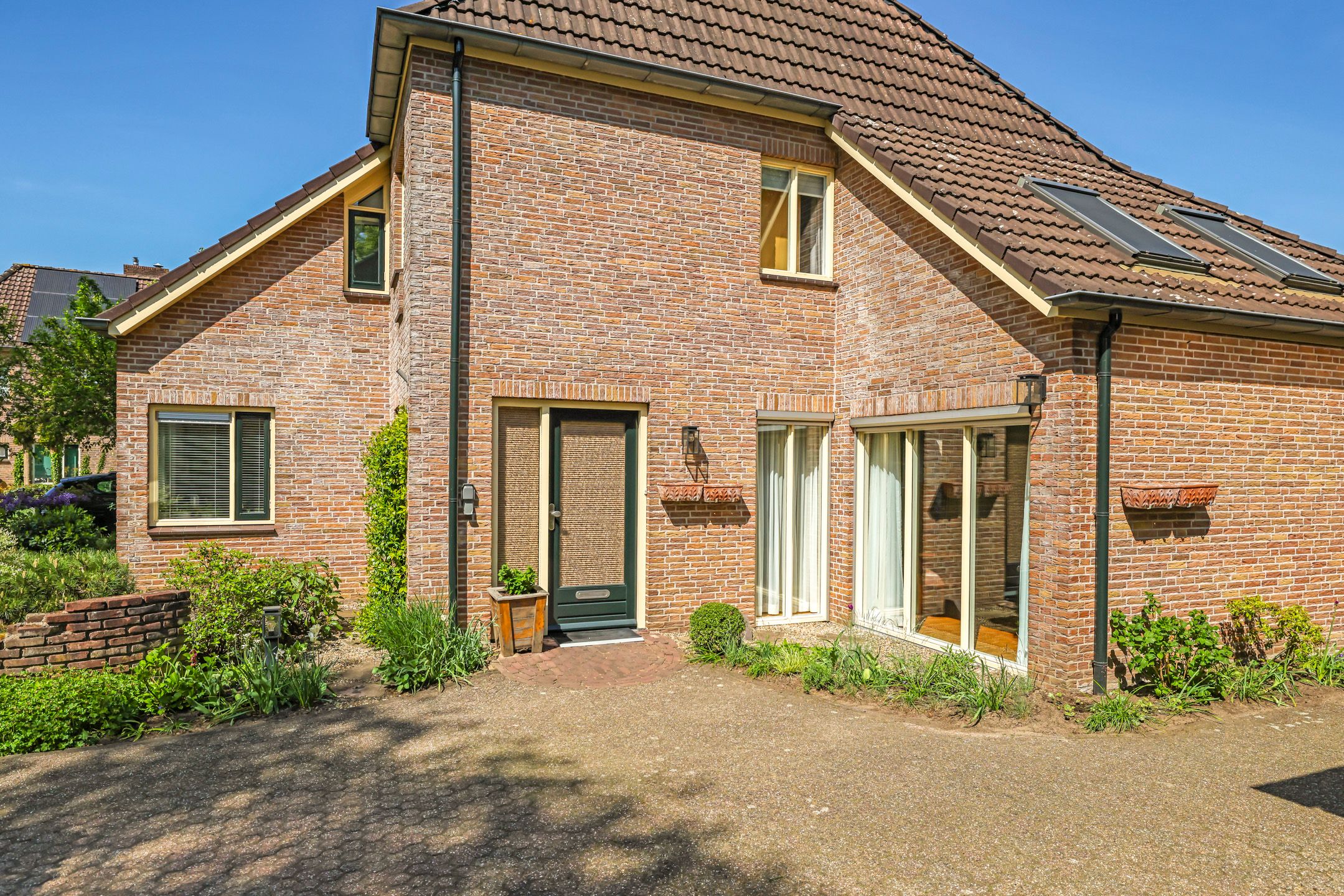 Photo 6 of Meidoornlaan 11