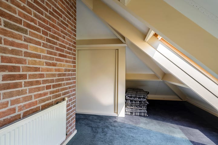 Foto 33 van Meidoornlaan 11