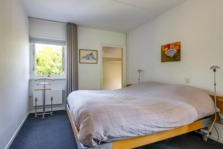 Foto 35 van Meidoornlaan 11