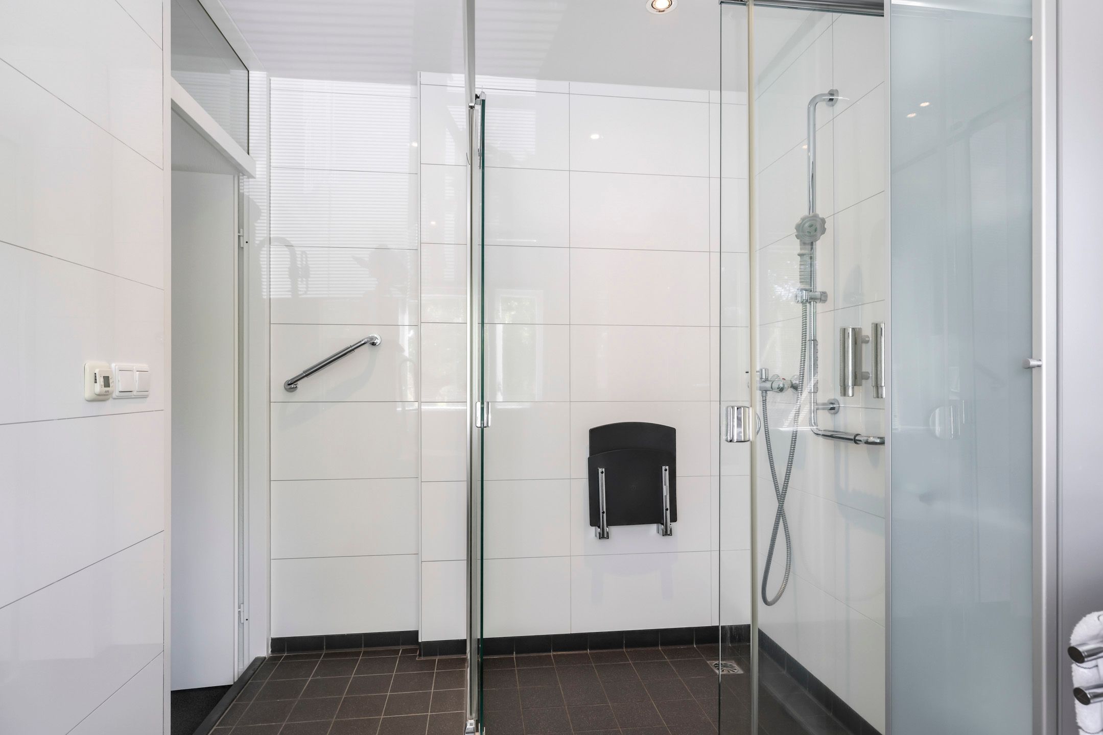 Photo 39 of Meidoornlaan 11