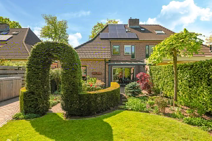 Foto 57 van Meidoornlaan 11