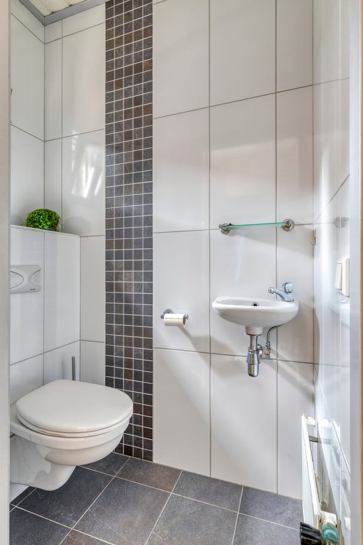 Foto 9 van van Mellincrodestraat 1