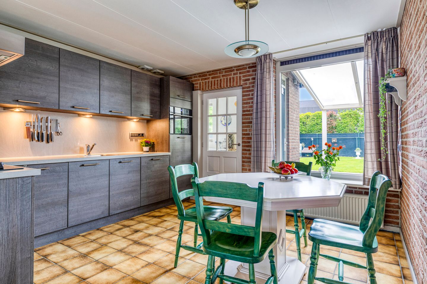 Foto 14 van van Mellincrodestraat 1