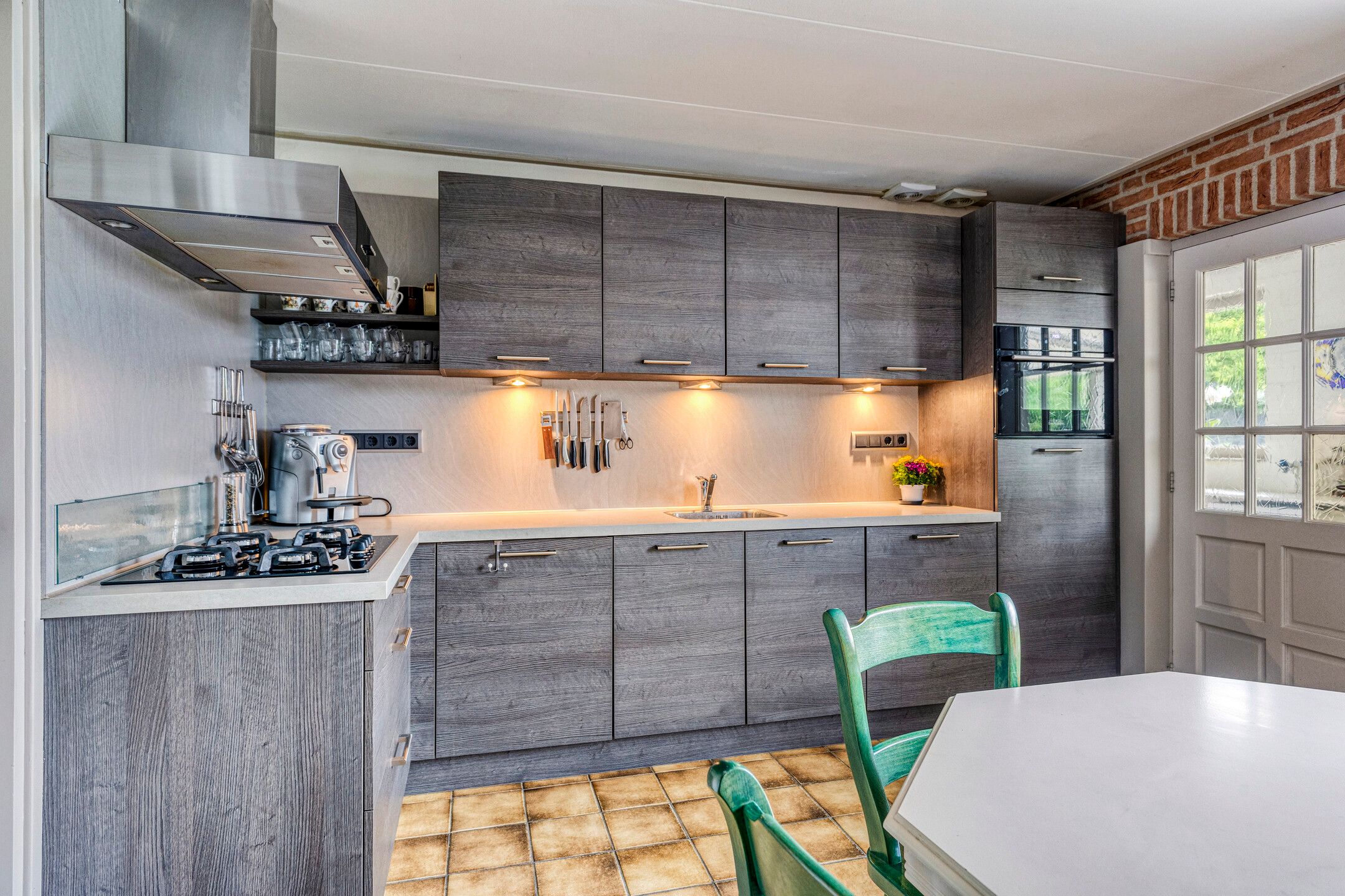 Foto 15 van van Mellincrodestraat 1