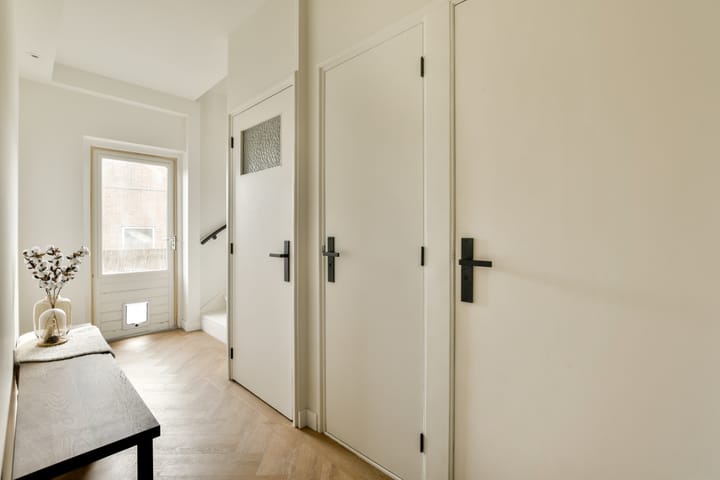 Foto 11 van Nicolaas van der Steenstraat 38-A