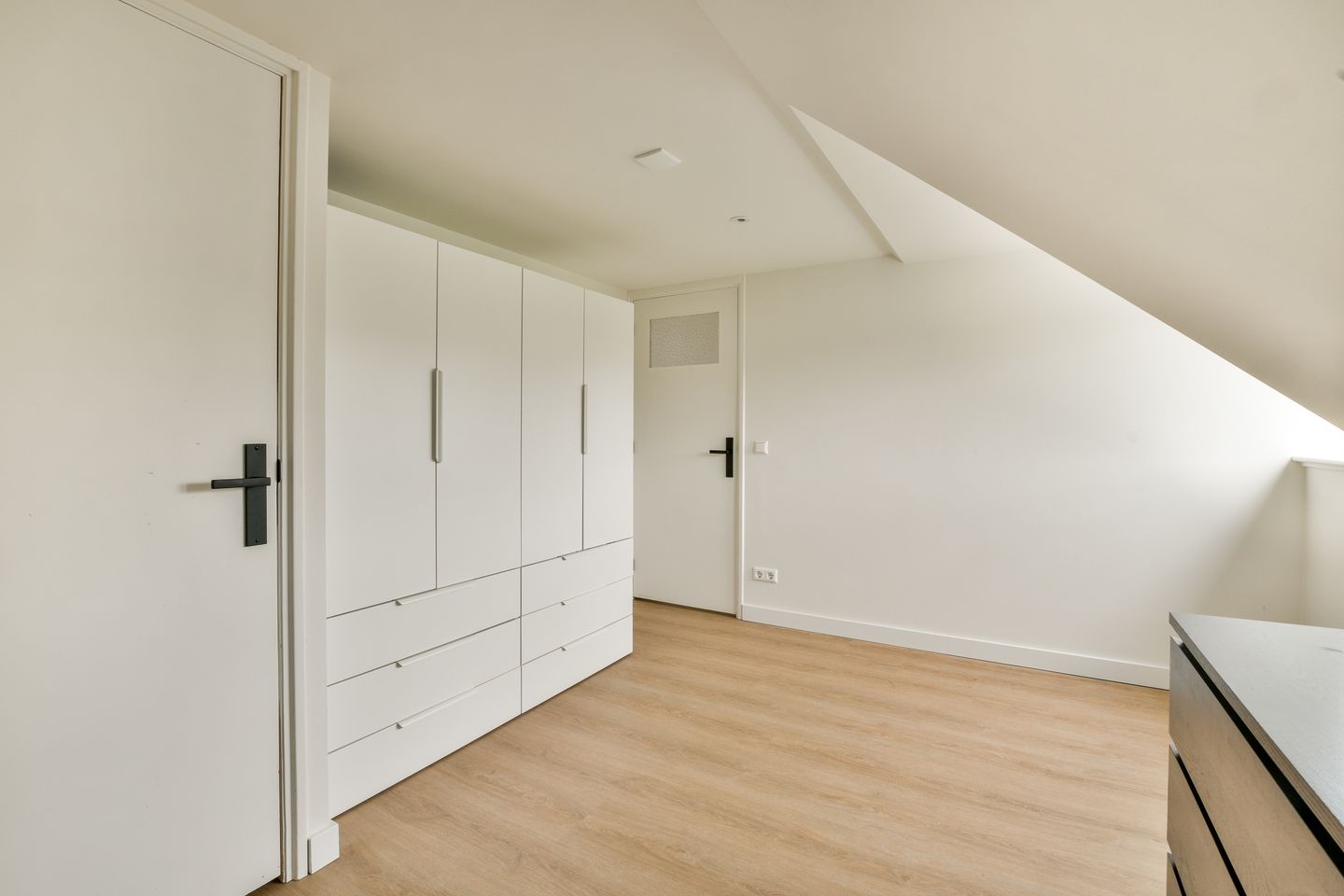 Foto 20 van Nicolaas van der Steenstraat 38-A