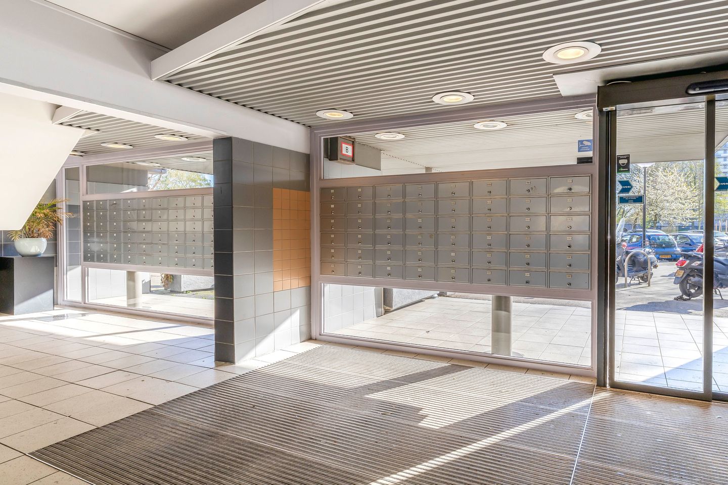 Foto 5 van Bachplein 295