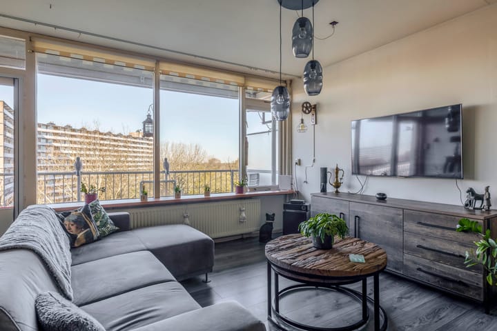 Foto 10 van Bachplein 295