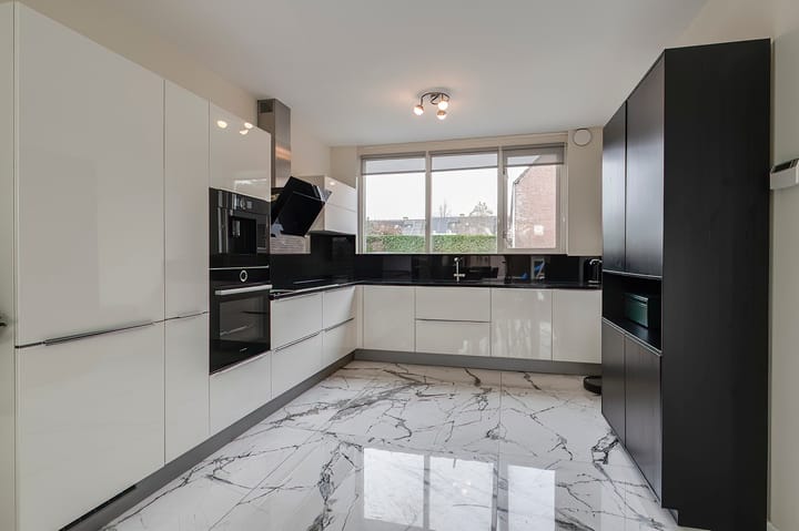 Foto 14 van Friese Steen 60