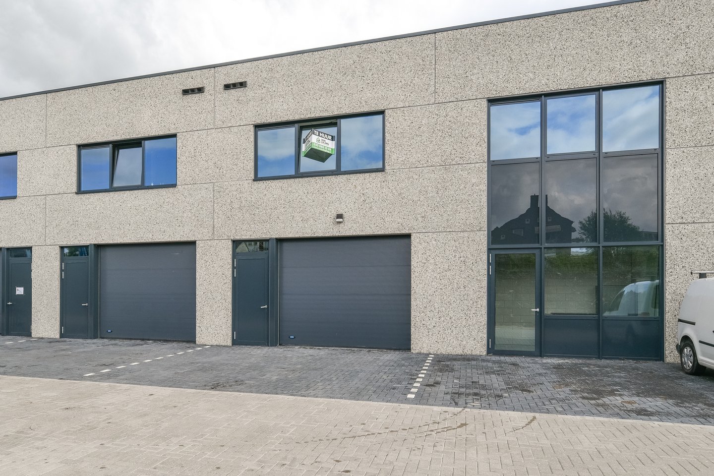 Bekijk foto 1 van Aalsmeerderweg 241-11