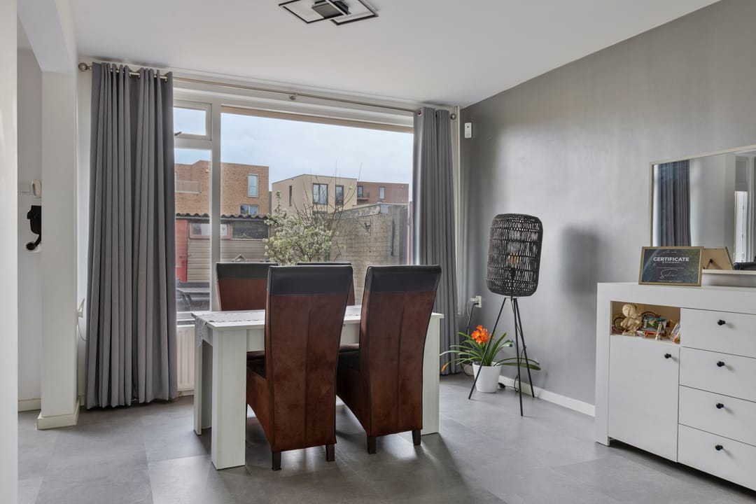 Foto 13 van Mondriaanstraat 18