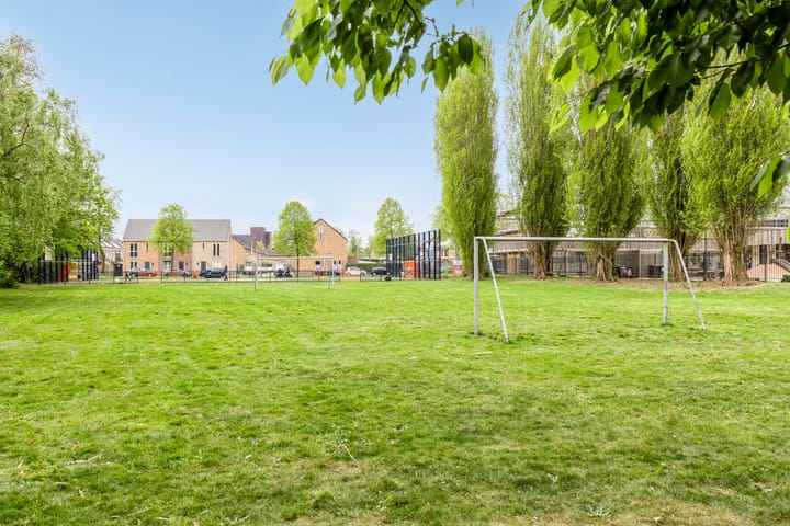 Foto 37 van Mondriaanstraat 18