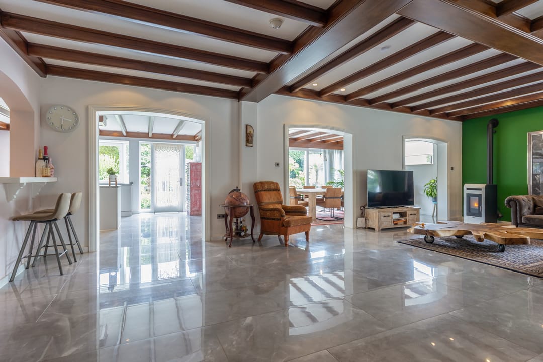 Foto 17 van Leyenbroekerweg 136