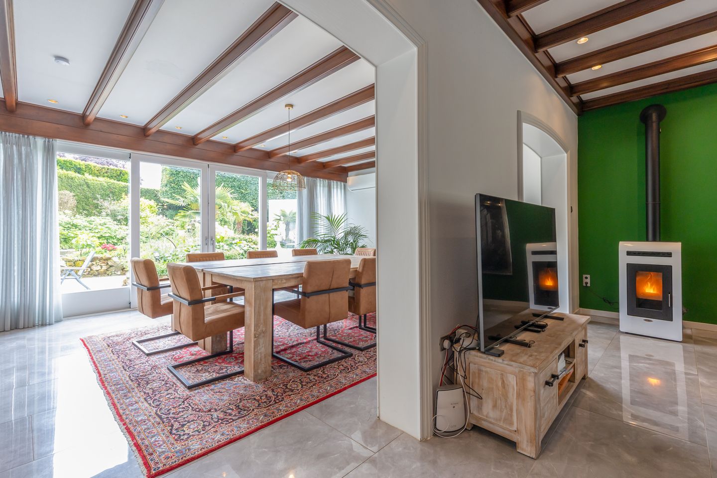 Foto 19 van Leyenbroekerweg 136