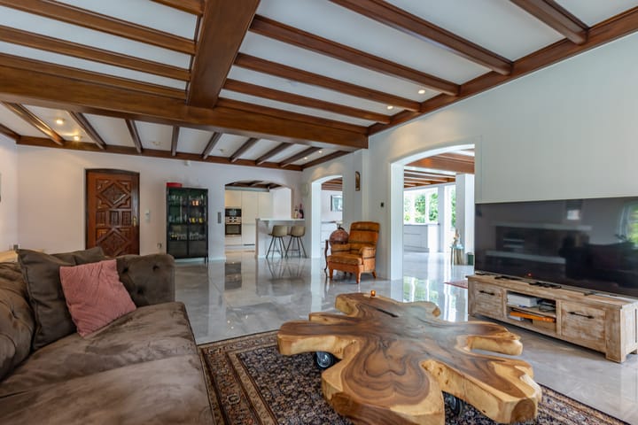 Foto 21 van Leyenbroekerweg 136