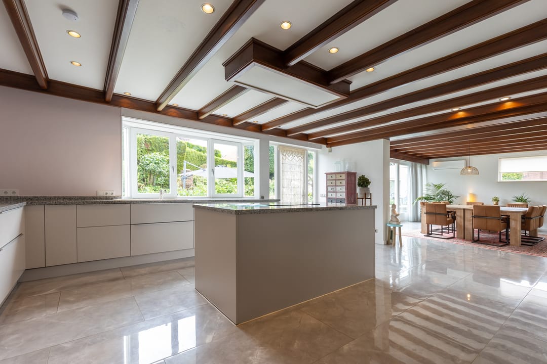 Foto 23 van Leyenbroekerweg 136