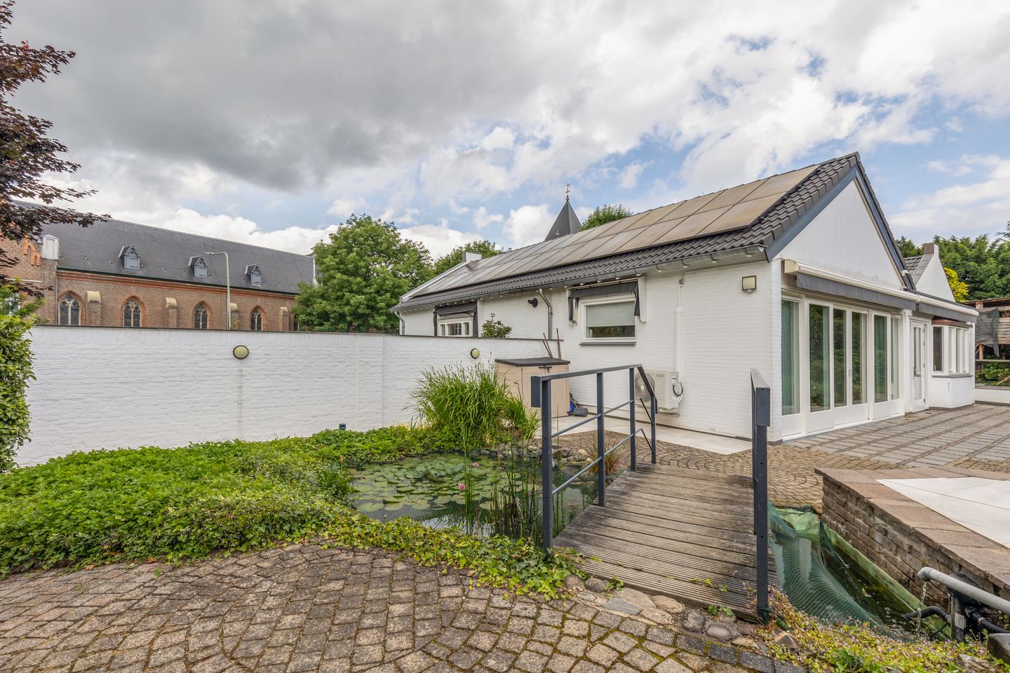 Foto 40 van Leyenbroekerweg 136