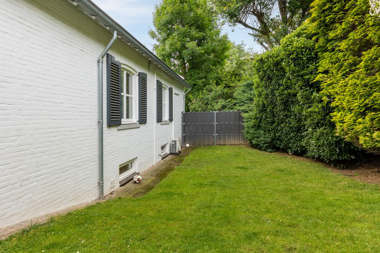 Foto 44 van Leyenbroekerweg 136