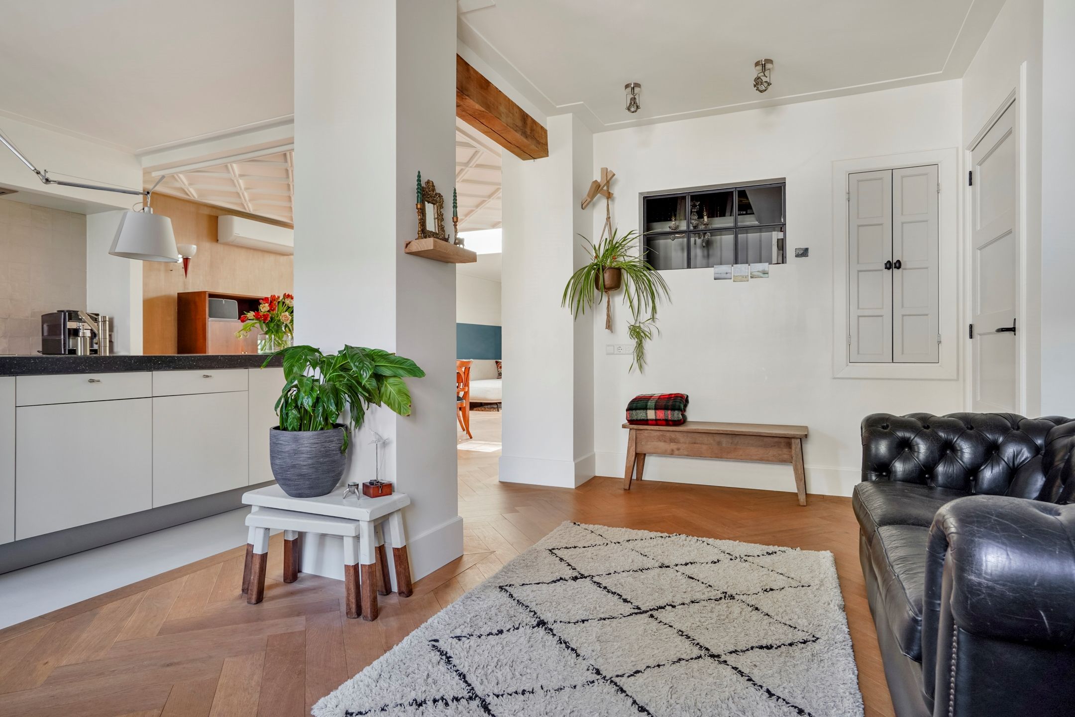 Foto 21 van Hoogvensestraat 98