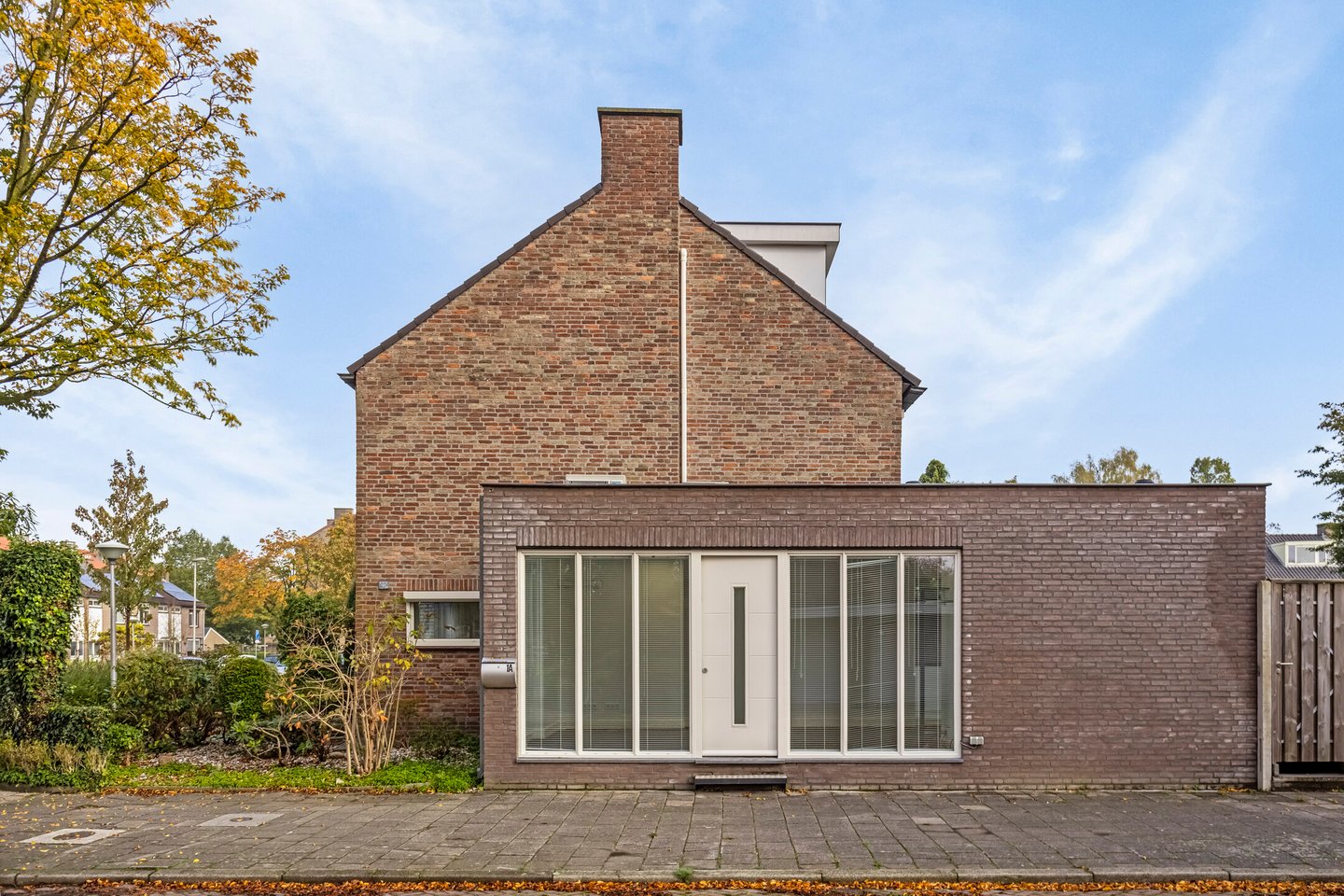 View photo 1 of van Renesseweg 19