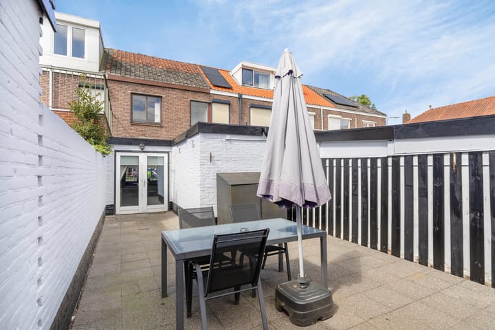 Foto 24 van Van Kinschotplein 4