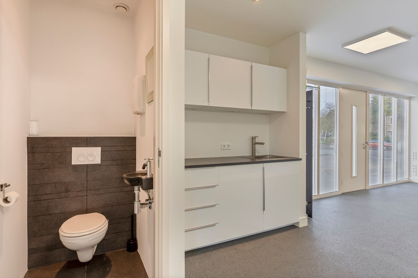 Bekijk foto 5 van van Renesseweg 19