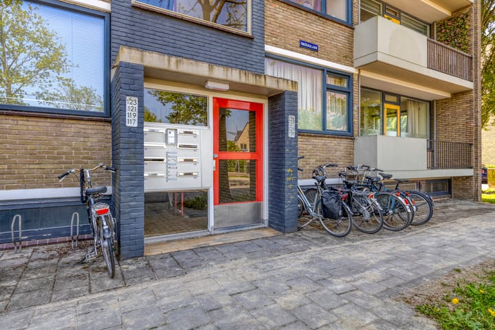 Foto 25 van Nassaulaan 125