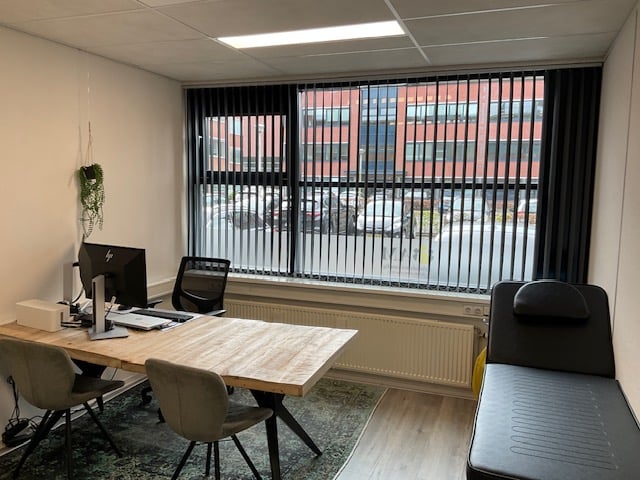 Bekijk foto 4 van Robijnstraat 22