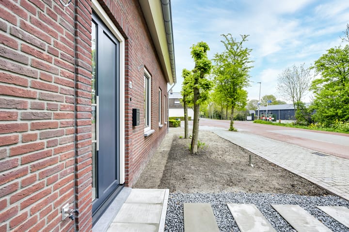 Photo 9 of Dorpsweg 70-B