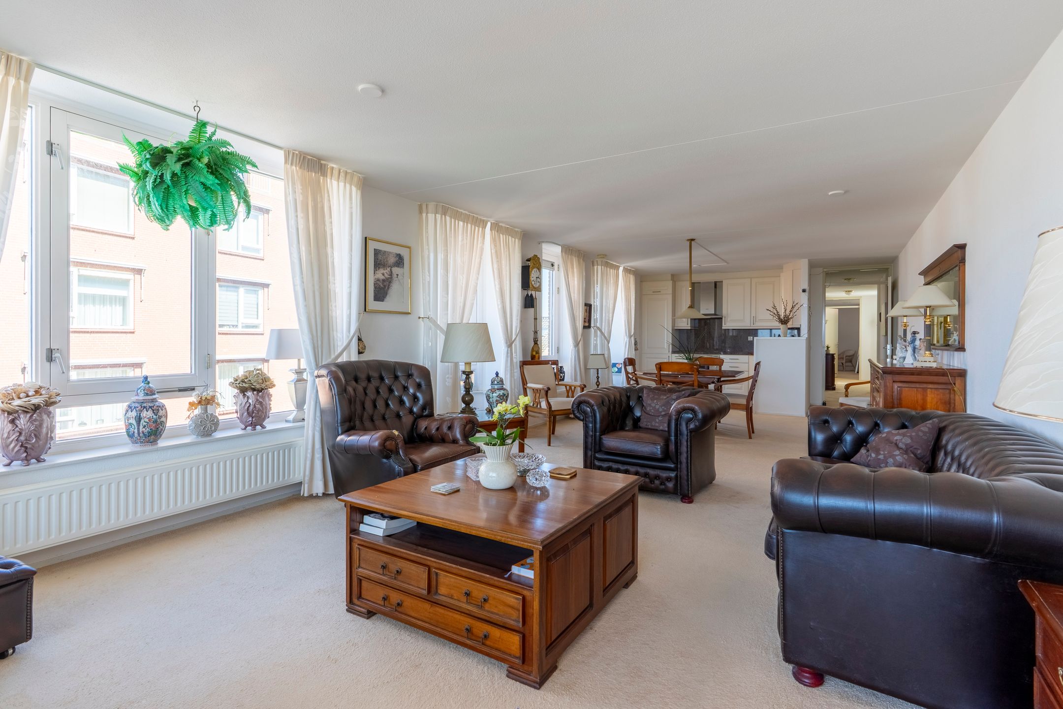 Foto 9 van Emmaplein 20-B