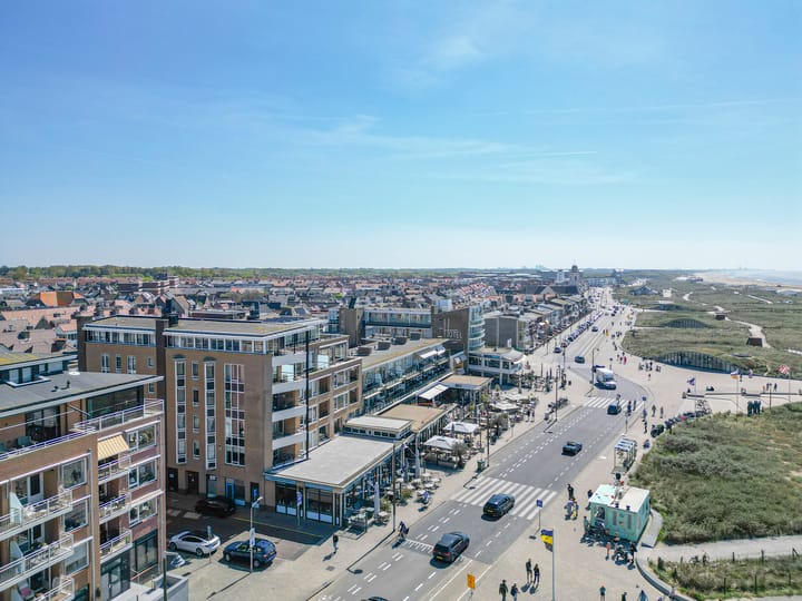 Photo 33 of Emmaplein 20-B