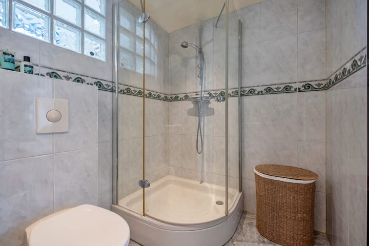 Foto 25 van Barentszrede 64