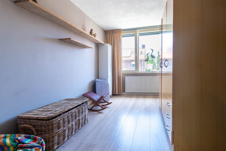 Photo 22 of Molenveldstraat 16